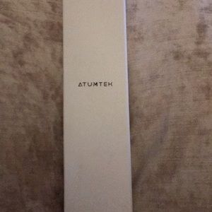 ATUMTEK Tripod with Wireless Bluetooth Remote